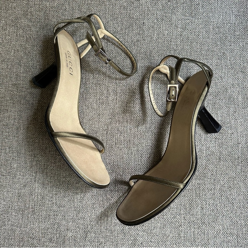 Vintage Gucci by Tom Ford olive green satin heels - Picture 3 of 7
